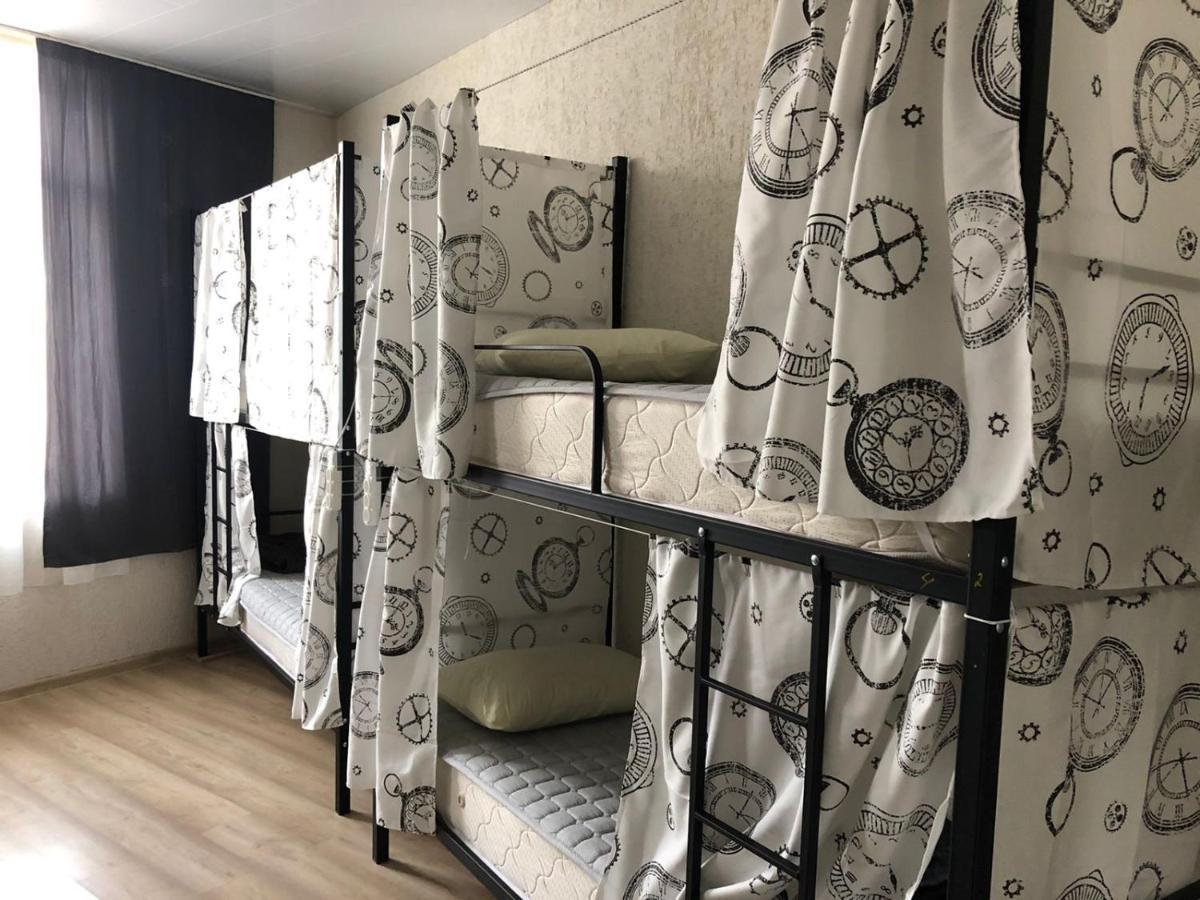 Sun City Hostel 耶烈万 外观 照片